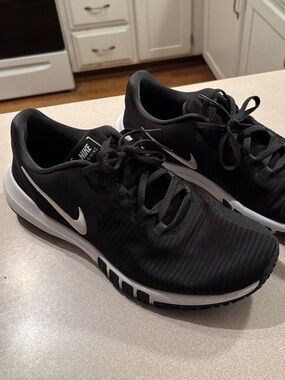 Nike Flex Control TR4 Black and White Men's Training Sneakers